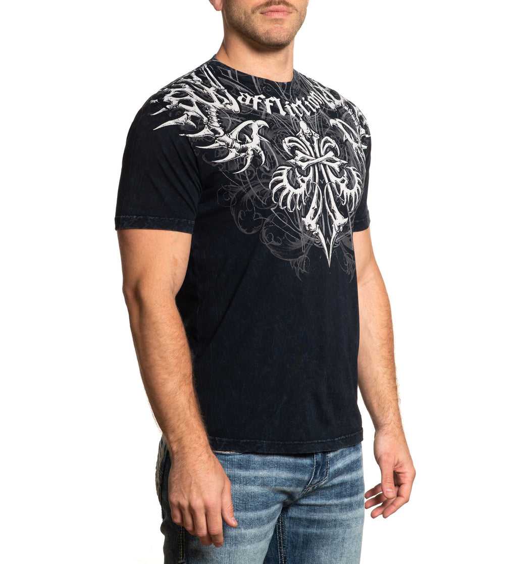 Skeleton Tee