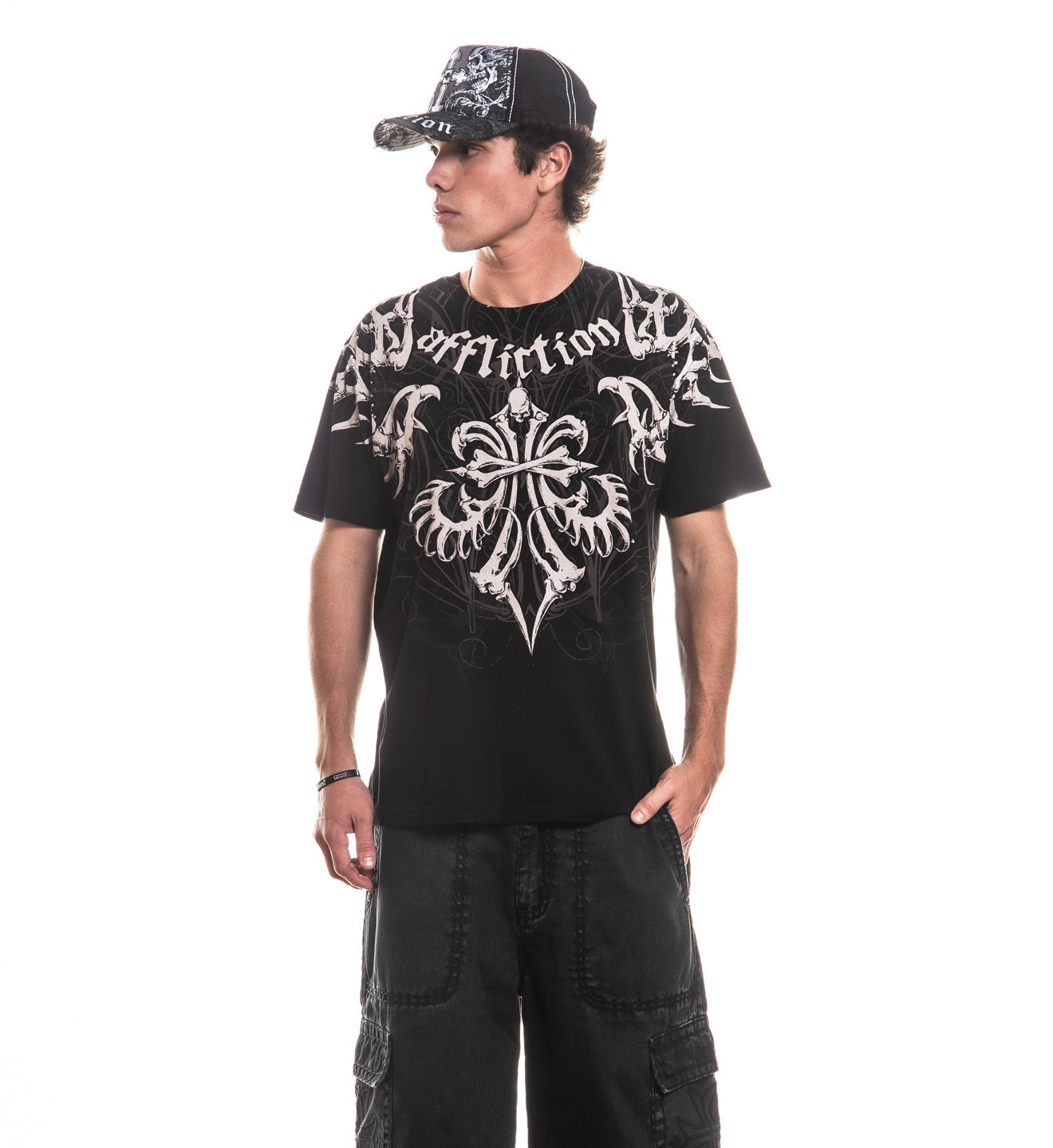 Skeleton Tee
