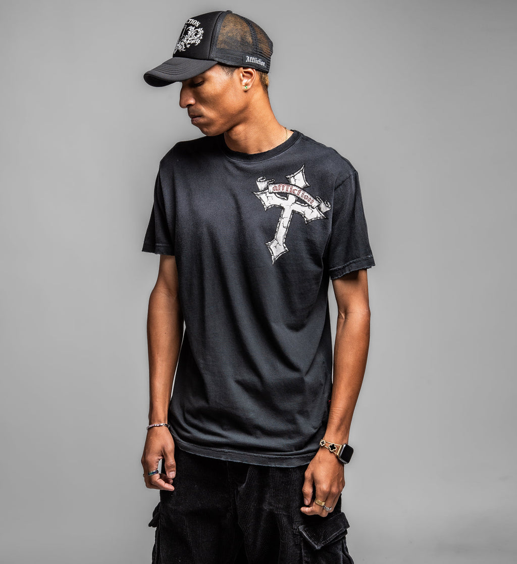 Live Fast Tee