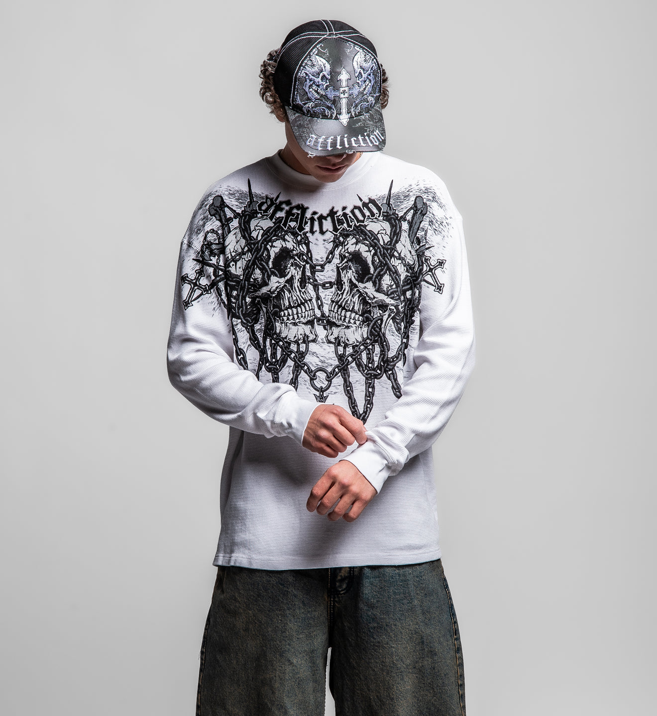 Chained Saint Thorns LS Thermal