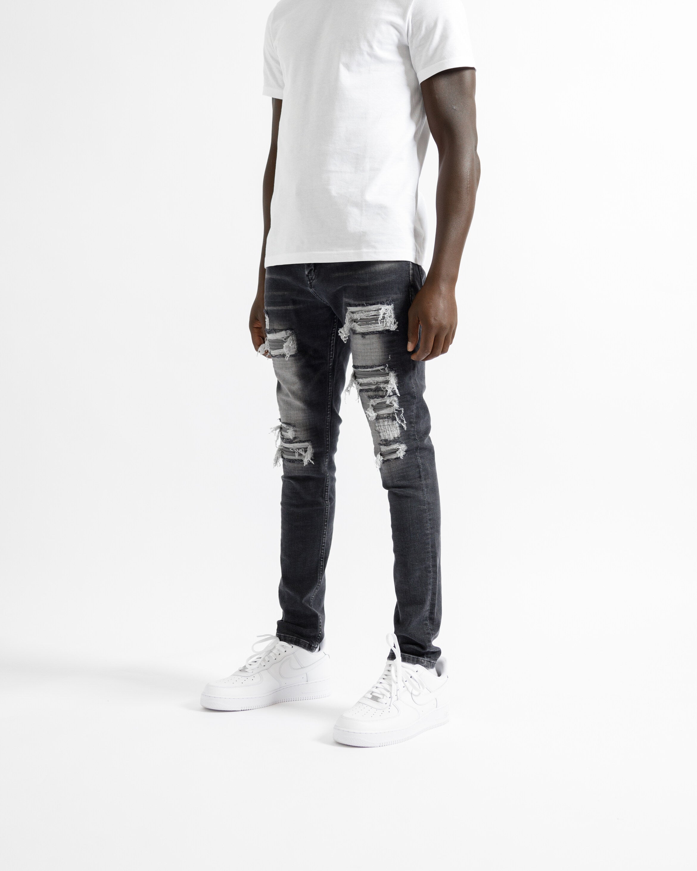 Magiri Nanterre Ripped Jeans in Grey